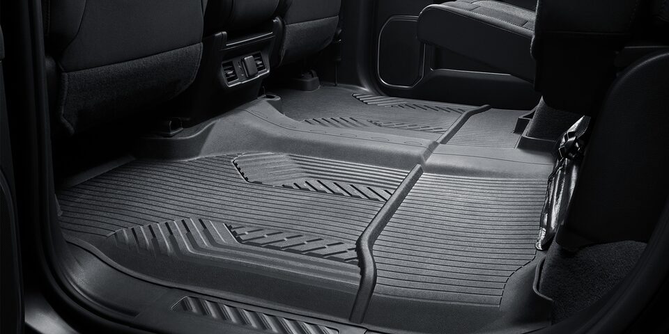 Haz más cómodo el interior de tu camioneta, Chevrolet Silverado Turbo 2025