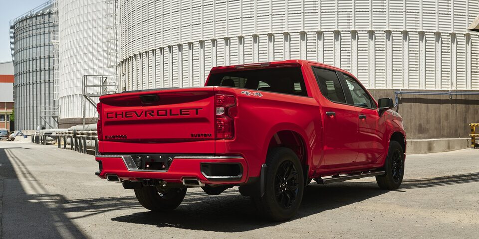 Chevrolet Silverado 2025 Custom Edition